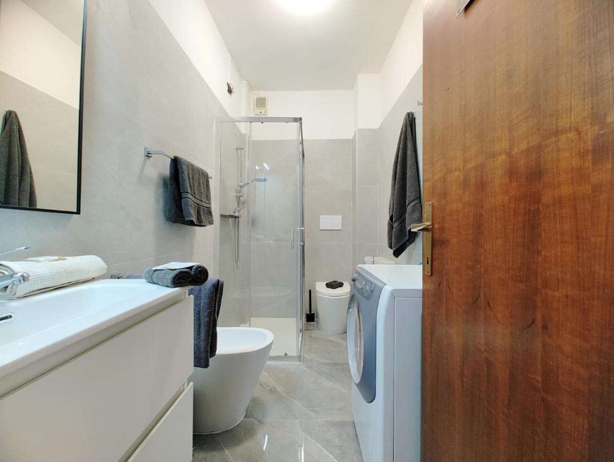 Cost - Free Wifi & 5 Min Centre Apartment Udine