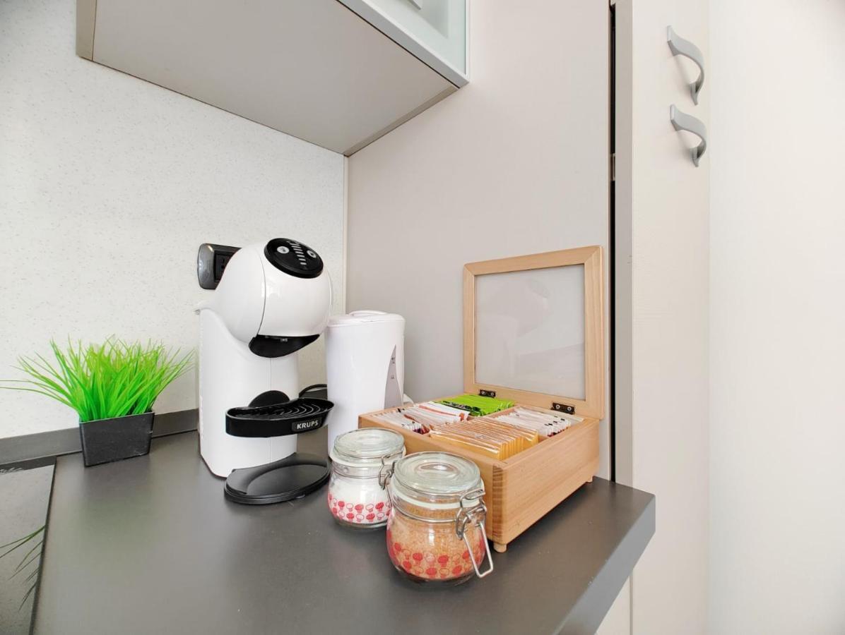 Cost - Free Wifi & 5 Min Centre Apartment Udine